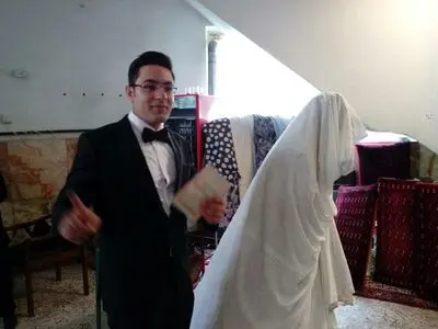 حضور عروس و داماد تهرانی پای صندوق رای (عکس)