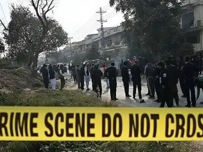 Explosion rocks Pakistan, 6 killed