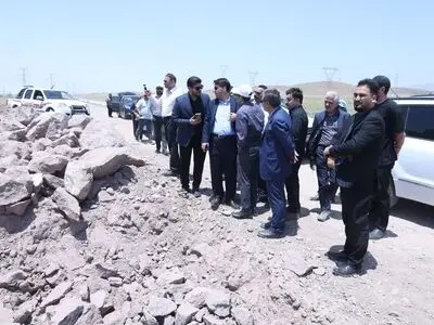 بازدید معاون استاندار قزوین از طرح انتقال آب طالقان به قزوین