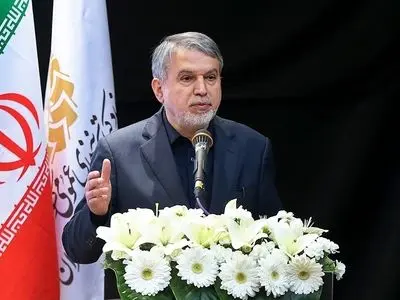 وزیر الثقافة الایرانی یلتقی وزیر الشؤون الدینیة التونسی