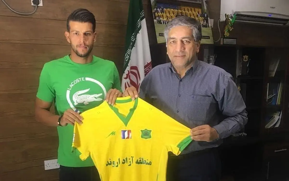 مهدی حنفی به صنعت نفت پیوست