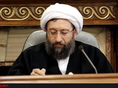 درخواست رییس کانون وکلا از آیت‌الله لاریجانی برای جلوگیری از برگزاری آزمون وکالت از سوی مرکز مشاوران قوه‌قضاییه