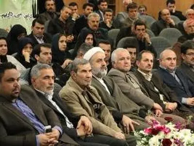 افراط گرایی تمام قد در مقابل دولت ایستاده است