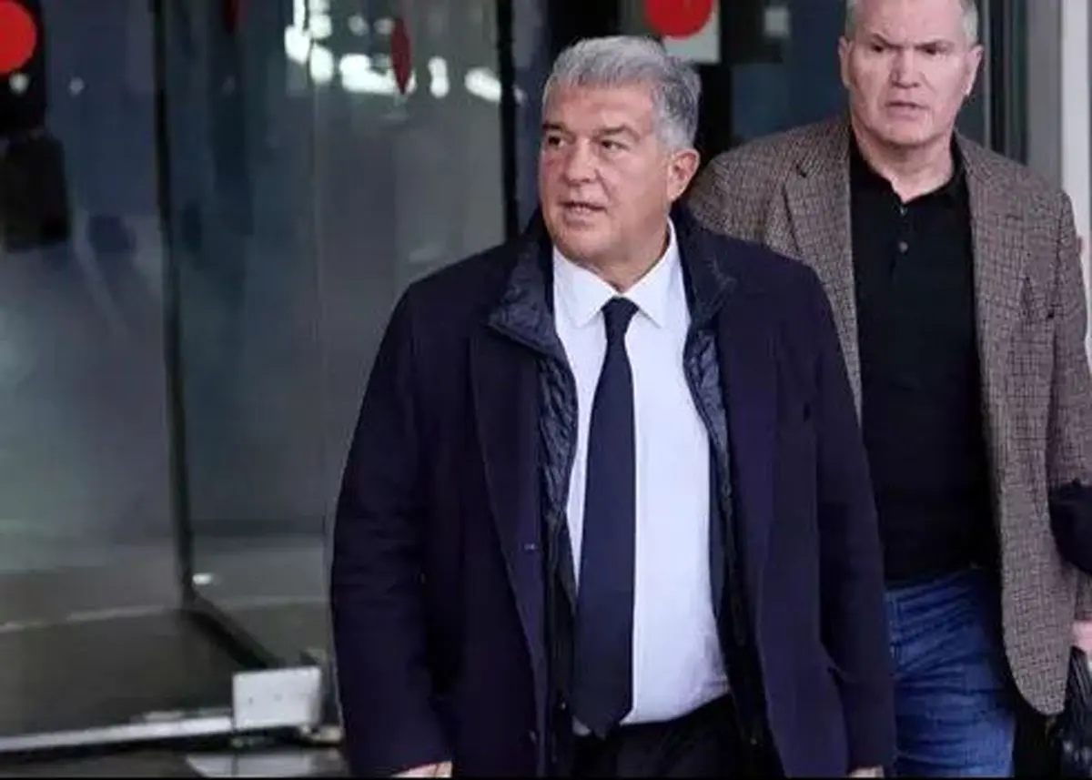 لاپورتا از سمتش استعفا داد