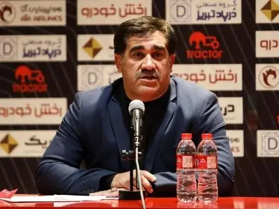 بازی تراکتور و مس کرمان با حضور تماشاگران برگزار می‌شود/ آغاز بلیت فروشی از ساعت ۲۲ امشب