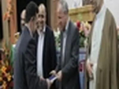 تغییر مدیران متناسب با رویکردهای دولت انجام می شود