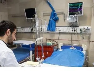 استاد دانشگاه علوم پزشکی تبریز مورد اصابت چاقو قرار گرفت 