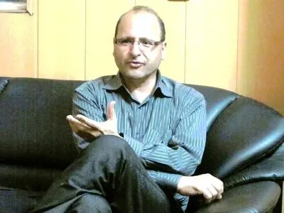 سعودیها از ورود بحاح به عدن برای ایجاد جنگ روانی استفاده میکنند