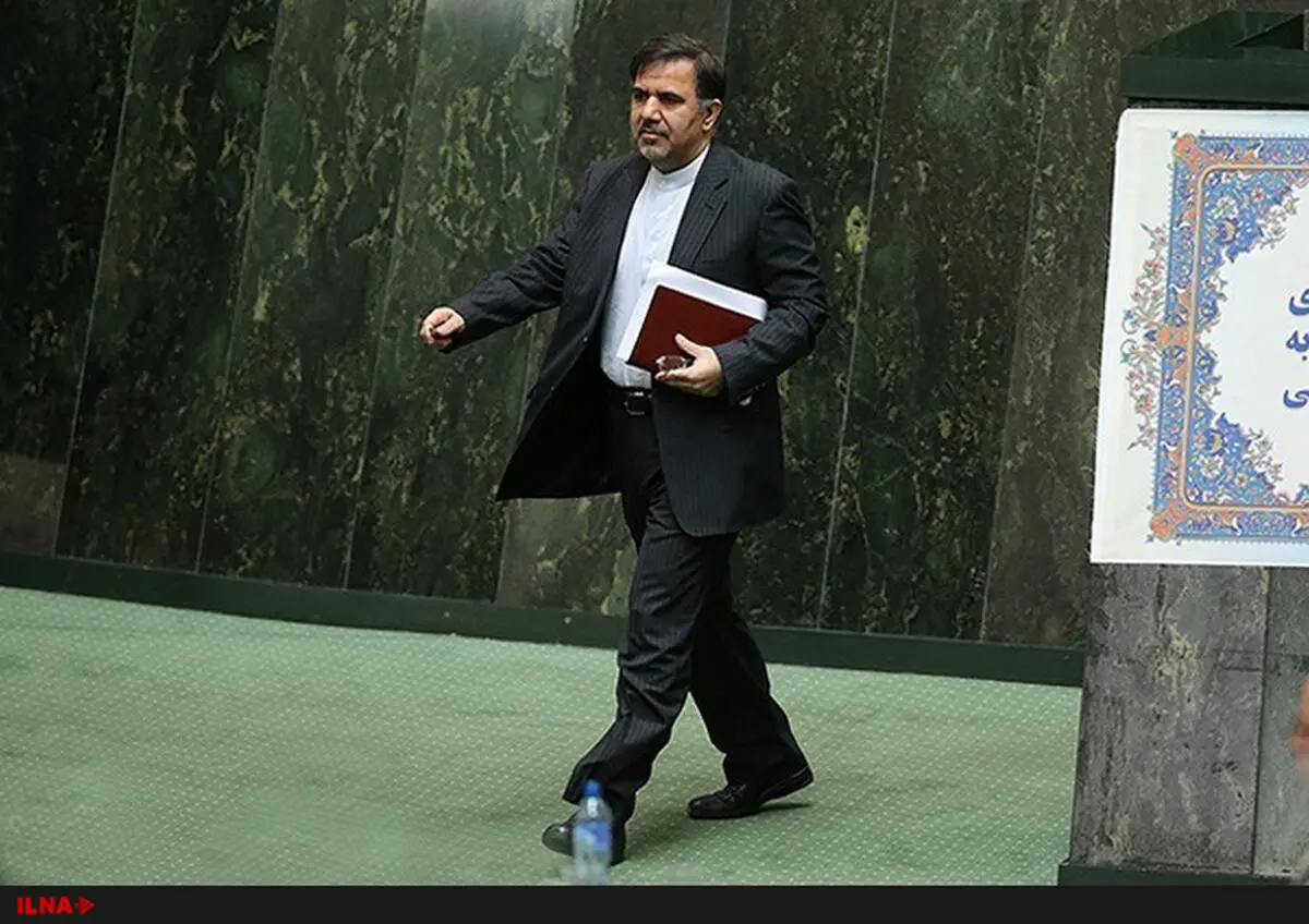 استیضاح وزیر راه و شهرسازی در ۱۲ محور کلید خورد
