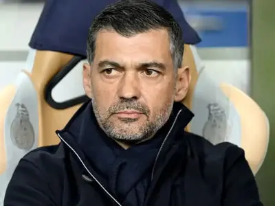 توصیه عجیب کونسیسائو به پسرش برای کاهش وزن: اگر گرسنه‌ای، آب بخور!