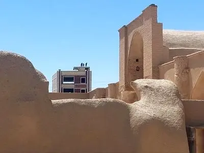 عملیات تخریب ساختمان مانع ثبت جهانی مسجد تاریخانه آغاز شد
