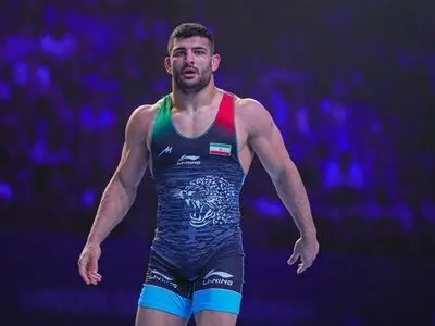 ویدیو: خلاصه کشتی علیرضا کریمی - زاهید والنسیا