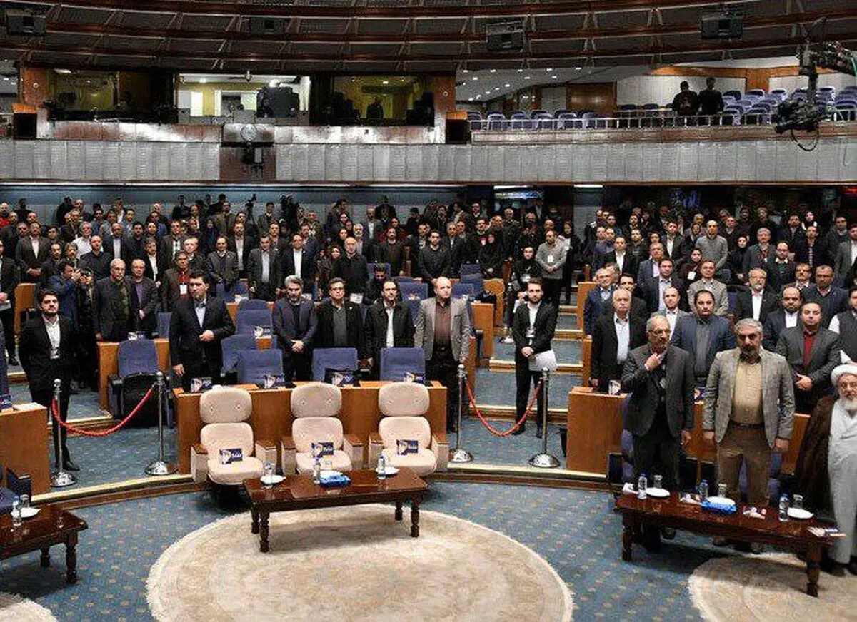 صعود «فروشگاه های زنجیره‌ای رفاه» بین ۱۰۰ شرکت برتر ایران