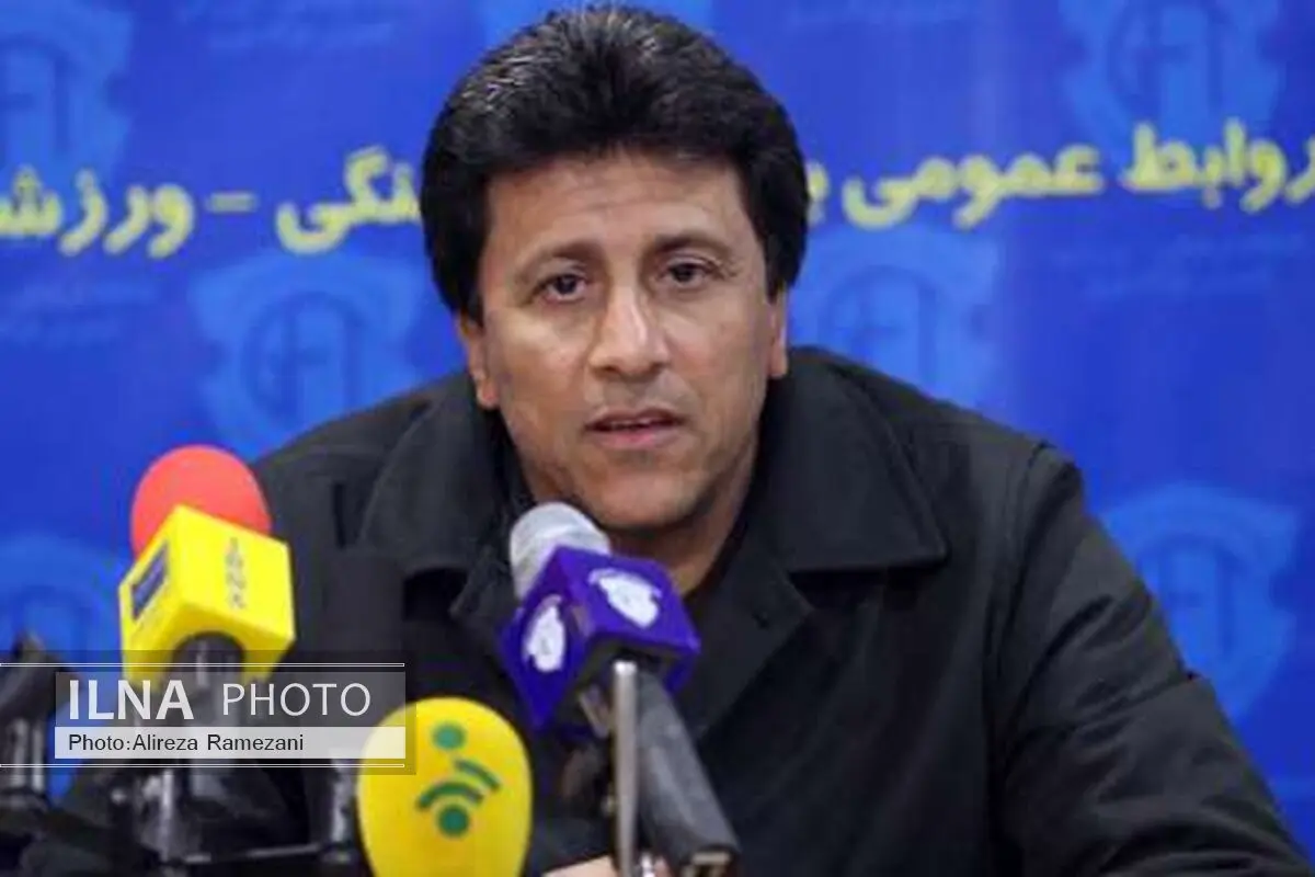 مرفاوی: مگر منصوریان با نفت هجومی بازی می‌کرد؟/ استقلال با 40 میلیارد و صبا با 5 میلیارد بسته شده است