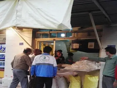 برای حفظ سلامتی شهروندان با کسی تعارف نداریم/پلمپ 5 نانوایی متخلف در اهواز