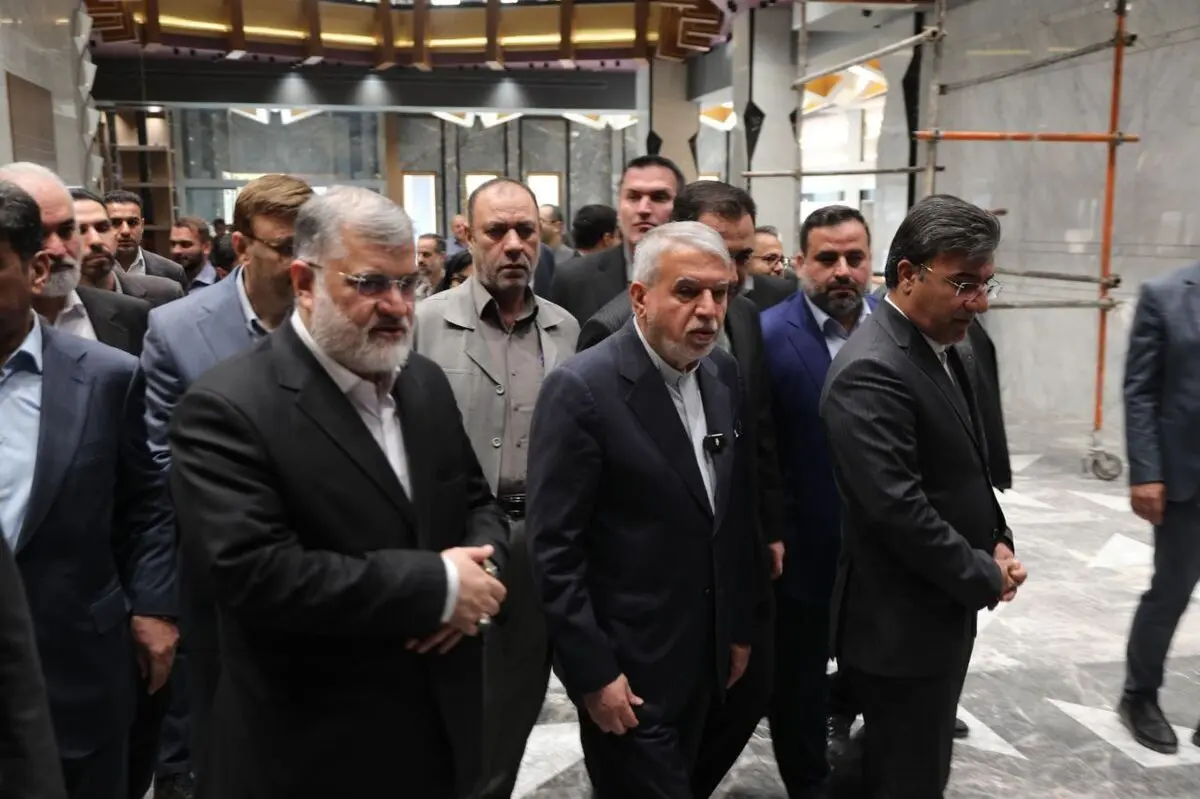بازدید استاندار و وزیر میراث فرهنگی از پروژه‌های هتلداری و گردشگری تهران

