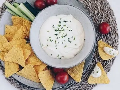 طرز تهیه خامه ترش در خانه