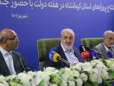 هر هفته ۱۰۰ مگاوات نیروگاه خورشیدی افتتاح می‌کنیم