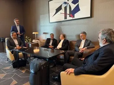 رئيس منظمة الطاقة النووية الإيرانية يصل موسكو