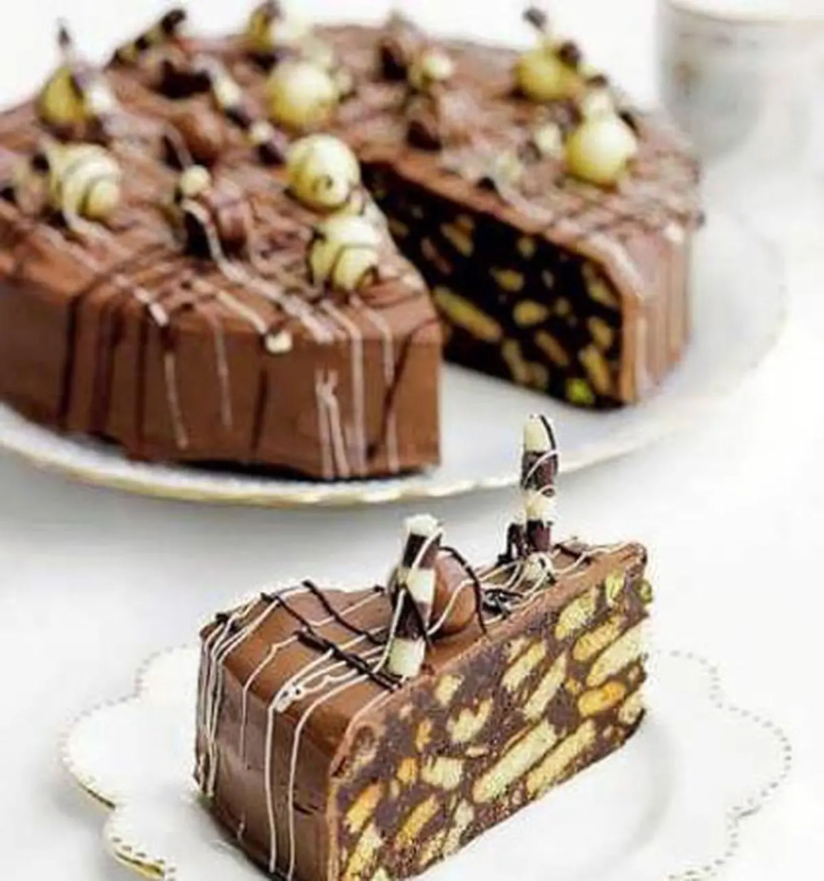 طرز تهیه کیک موزائیکی با طعم و پخت عالی