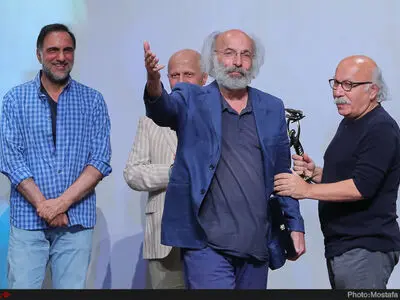 سینمای  ایران از ایران‌هراسی جلوگیری می‌کند/تاریخ معاصر وامدار سینمای ایران است