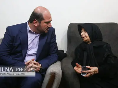 دیدار استاندار تهران با خانواده شهید مدافع امنیت پوریا احمدی