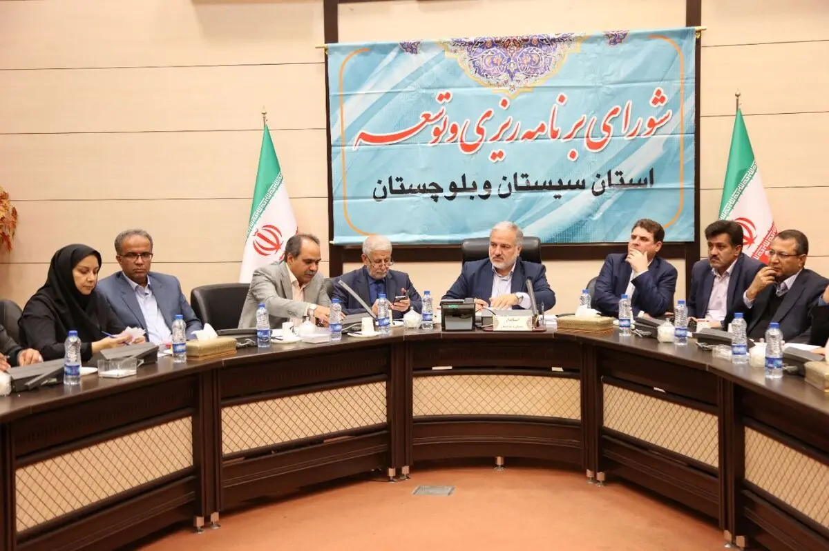 آغاز آبگیری طرح ۴۶ هزار هکتاری دشت سیستان