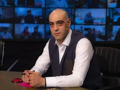 «محاکات» امشب با کارشناسی امیریل ارجمند روی آنتن می‌رود + عکس