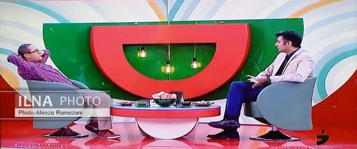عادل فردوسی‌پور در برنامه خندوانه چه گفت؟