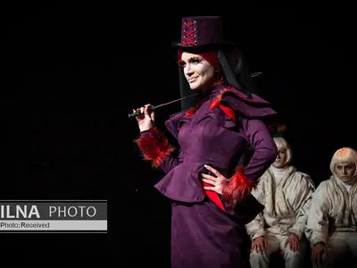 یک کمدی سورئال از دراکولا در تهران+عکس