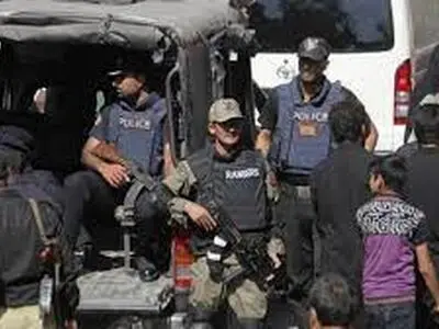 کشته شدن ۴ نیروی پلیس پاکستان در یک حمله مسلحانه