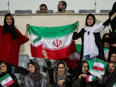 زیرساخت برای حضور بانوان در ورزشگاه‌ها فراهم است