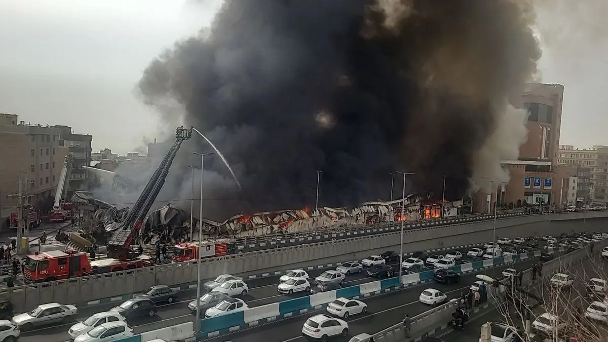 تصاویری از آتش سوزی هولناک در غرب تهران + فیلم