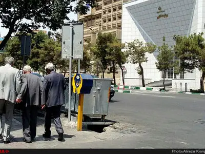 استقبال از بزرگان اصلاحات و عکس یادگاری با بهزاد نبوی +تصاویر