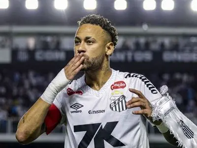 جنجال جدید نیمار: شاید امسال بازنشسته شوم