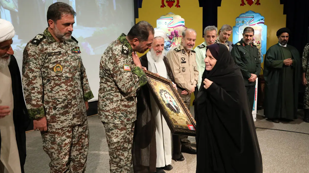 تقدیر از خانواده ۱۰۸ شهید نیروی پدافند هوایی ارتش