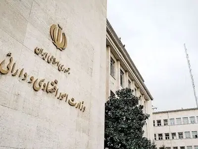 گزارش بدهی‌ها و مطالبات دولت و شرکت‌های دولتی به رئیس‌جمهور ارائه شد