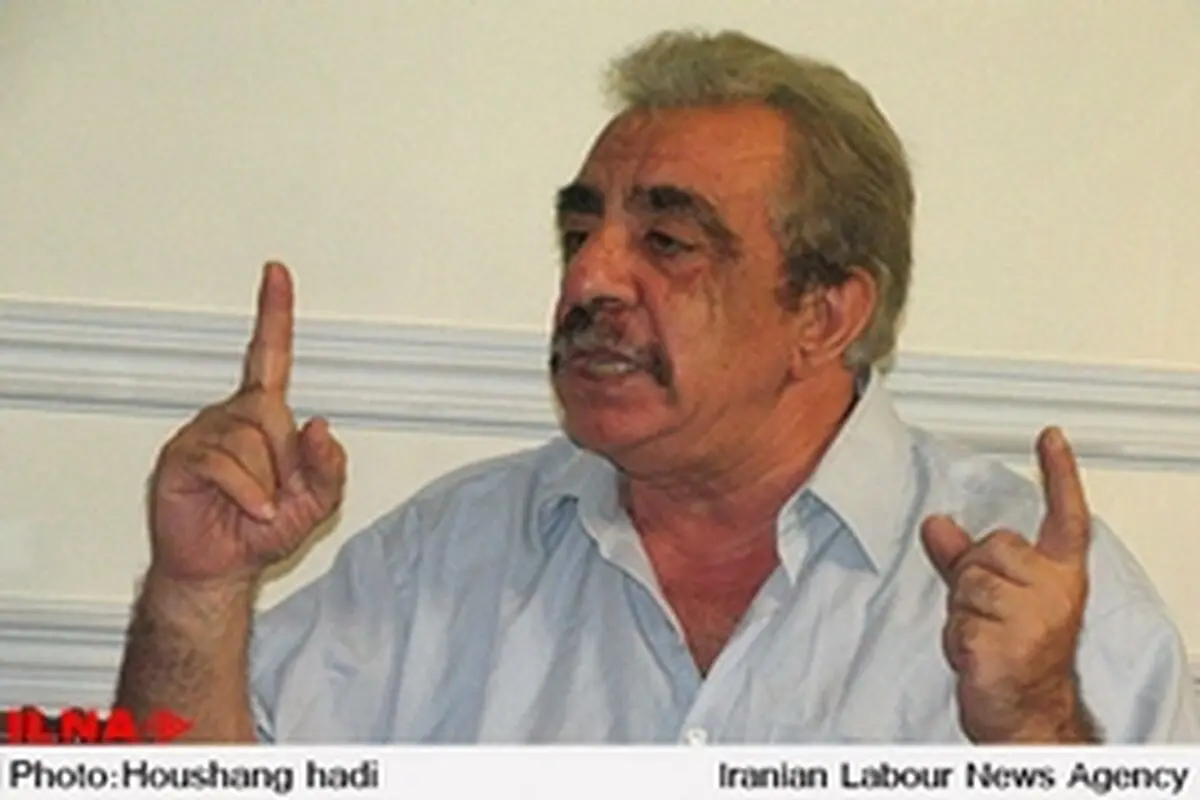 همسویی احزاب کارگری فرانسه با «سودپرستی» دولت اولاند