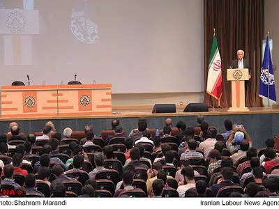 سفر محمدرضا عارف به اصفهان