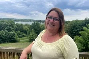 لهجه این زن پس از عمل تغییر کرد!