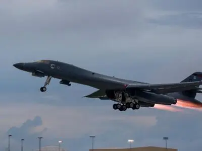 U.S. flies bombers over Korea as Trump discusses options