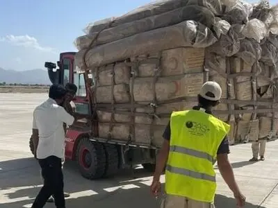ورود ۲ فروند هواپیمای کمک های امدادی ایران به افغانستان