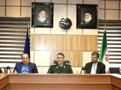 تجلیل از خانواده‌ معظم شهدا و ایثارگران تاثیر بسزایی در جامعه خواهد داشت