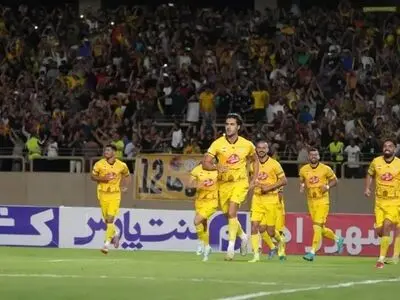 ویدیو: گل دوم فجرسپاسی به پرسپولیس توسط مهدی شریفی