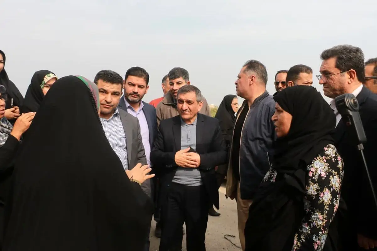 بازدید میدانی مدیرعامل سازمان منطقه آزاد اروند از محلات کم‌برخوردار آبادان