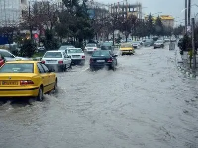 نقاط ایجاد آبگرفتگی شهر کرمانشاه شناسایی و رفع مشکل می شود