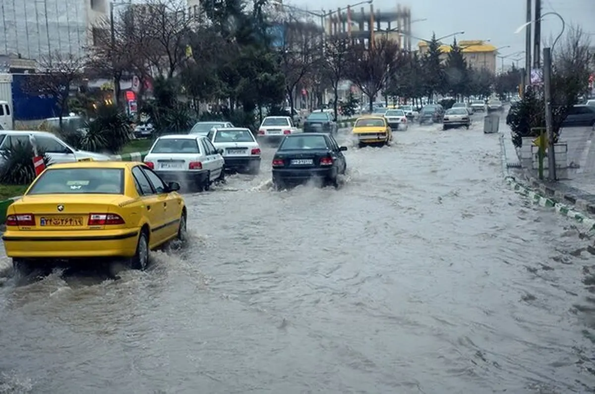 نقاط ایجاد آبگرفتگی شهر کرمانشاه شناسایی و رفع مشکل می شود