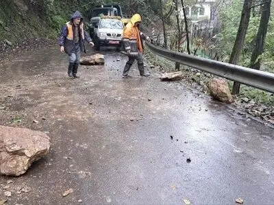 راه ارتباطی روستای امامزاده ابراهیم(ع) بازگشایی شد