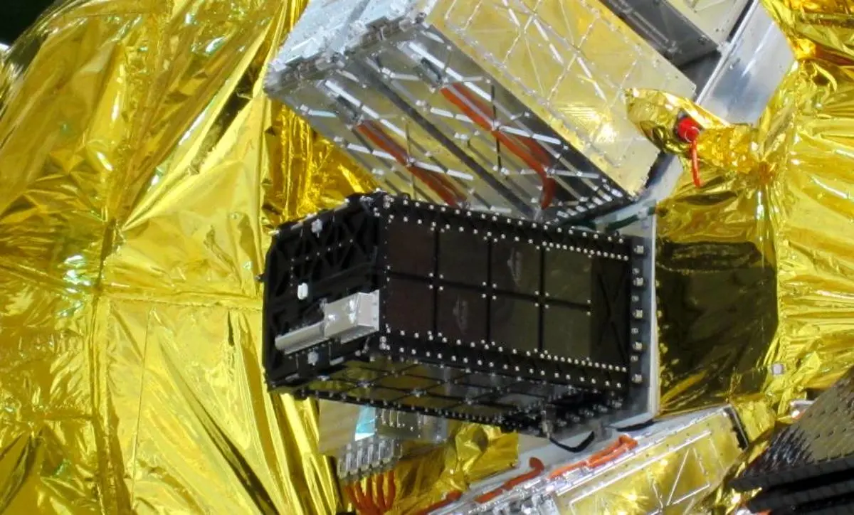 الحاق نمونه دوم ماهواره کوثر روی بلوک جدایش ماهواره‌بر