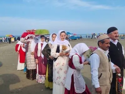 برگزاری جشنواره فرهنگی آیینی نوروز  در ساحل گیسوم تالش  